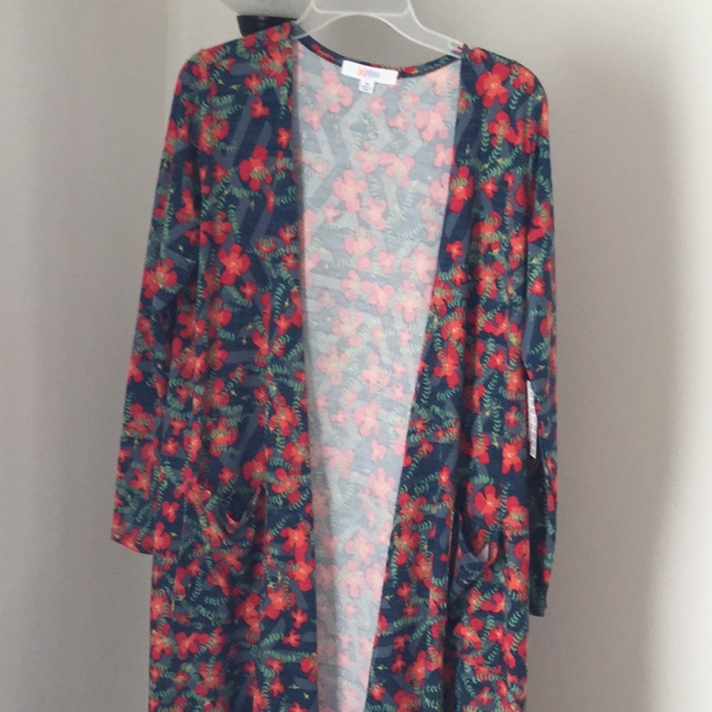 Lularoe medium Sarah new with tags